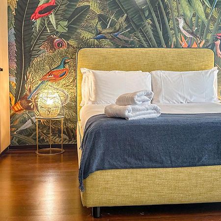Fontana Suites - 15 Min Dal Duomo Милано Екстериор снимка